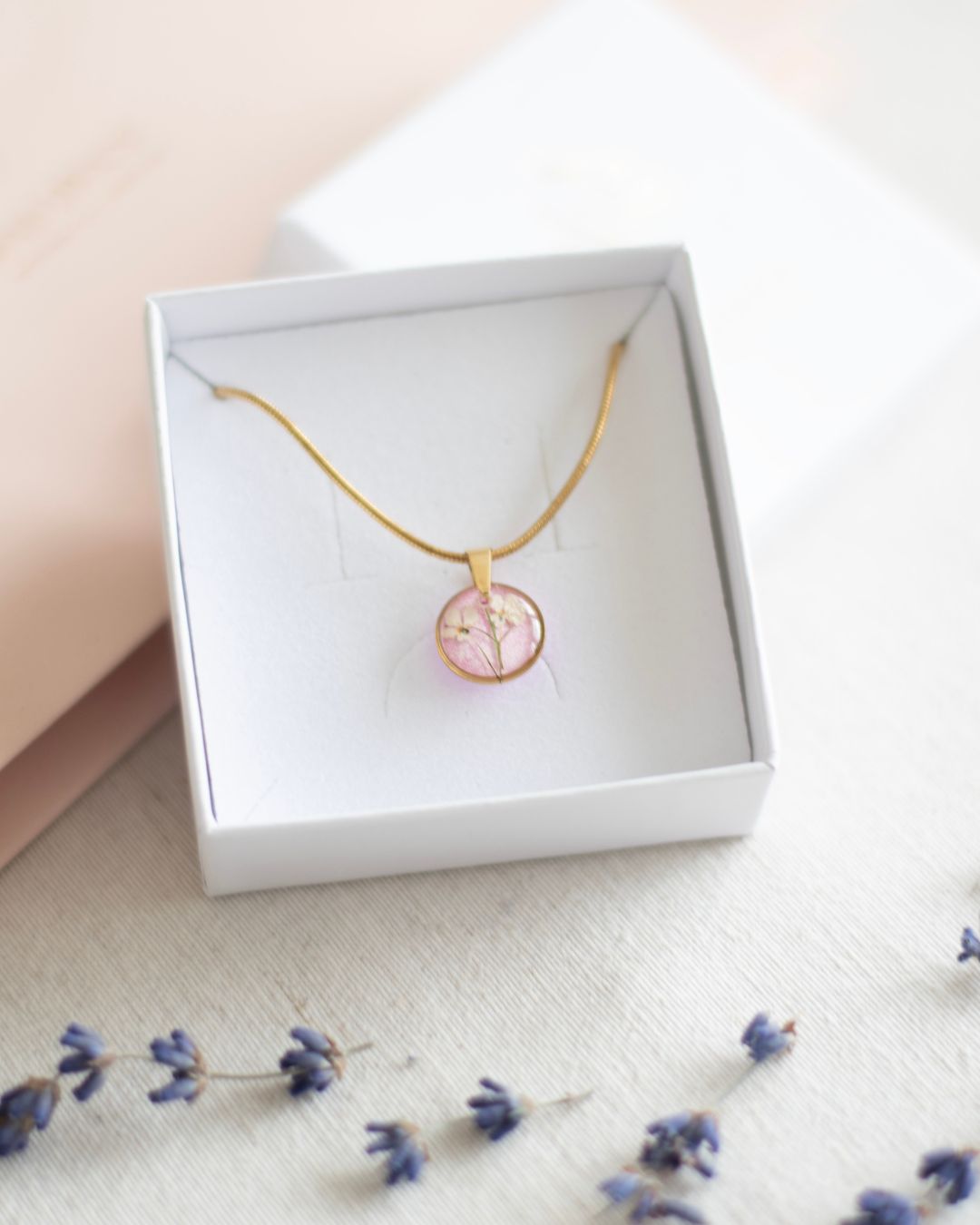 "Snake" verižica v različnih pastelnih barvah - Pastelno vijolična