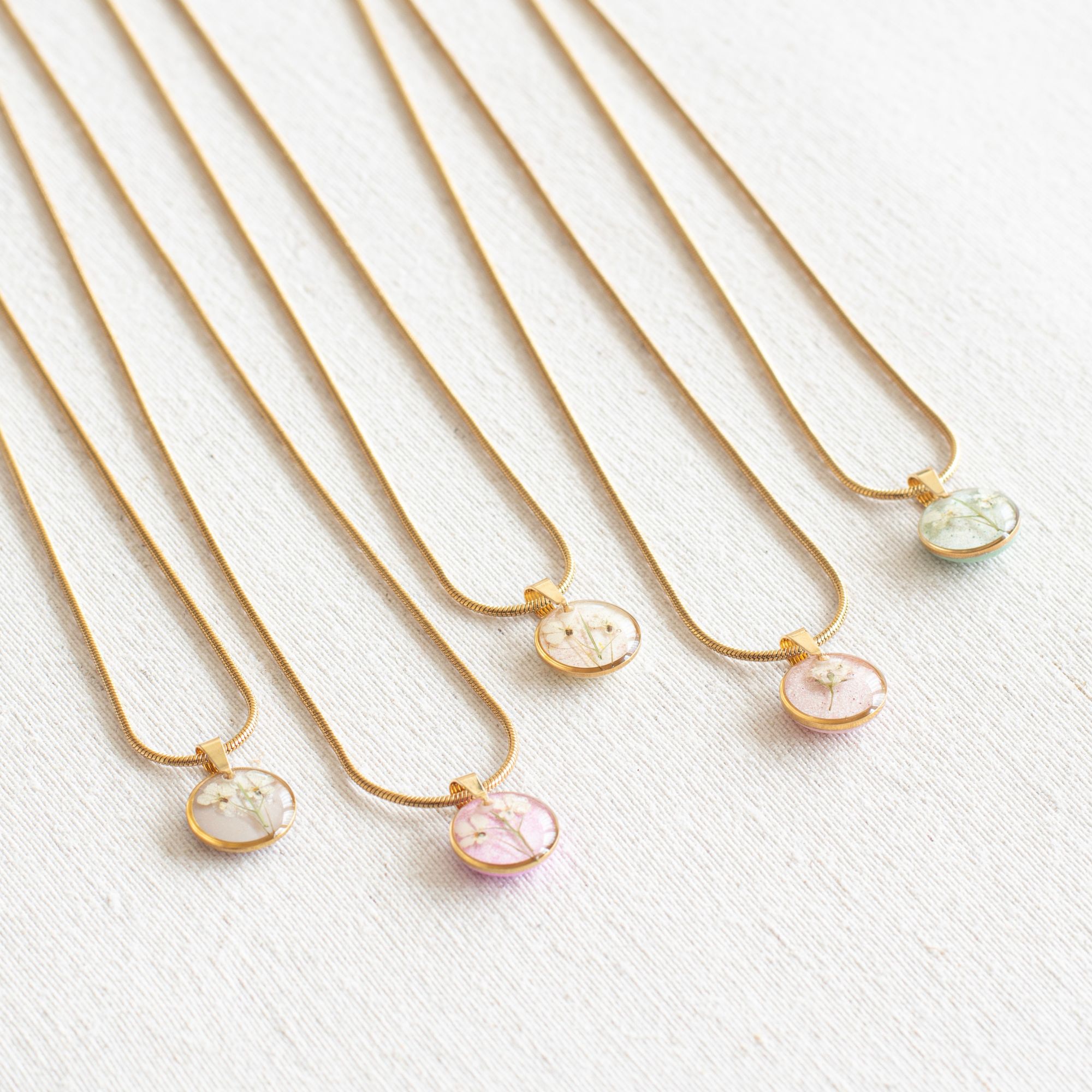 "Snake" verižica v različnih pastelnih barvah